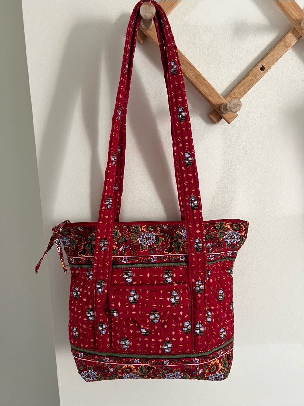 Vera Bradley Vintage Provincial Red Petite Villager